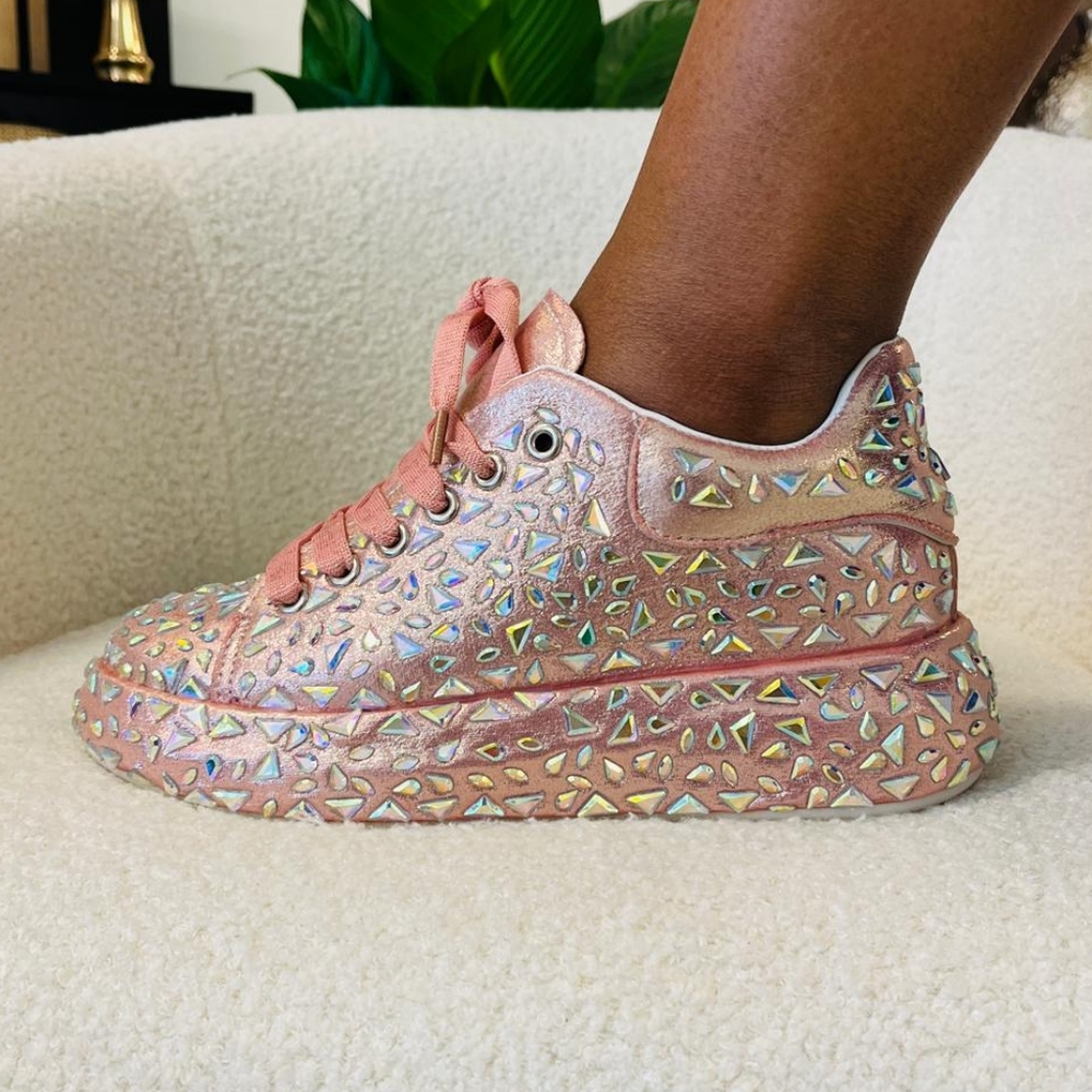 Ladies sneakers